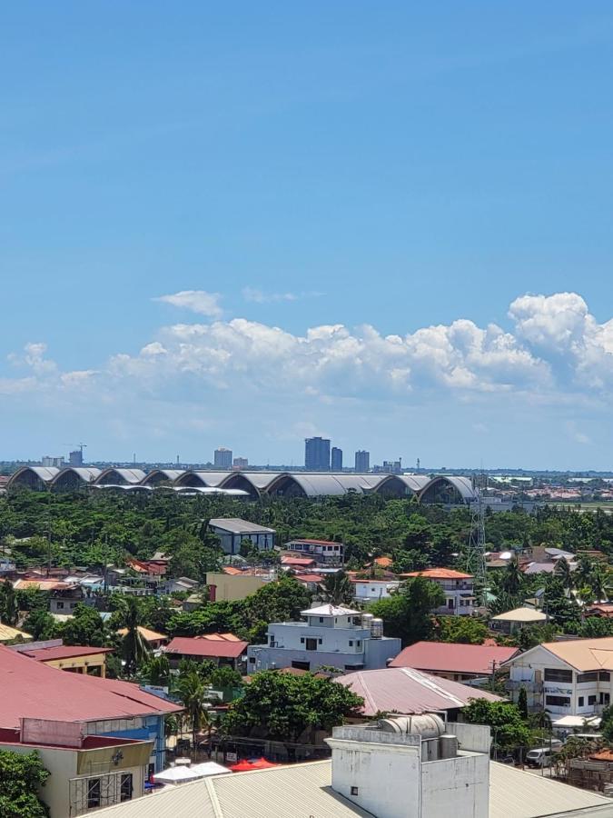 Sempre Premier Inn - Mactan Airport Hotel Lapu-Lapu City Buitenkant foto