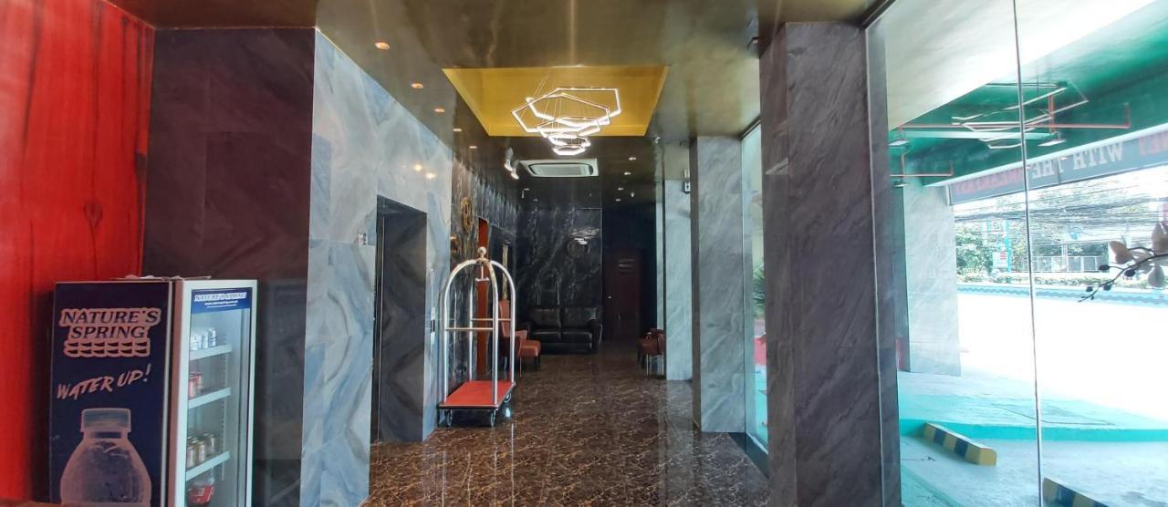 Sempre Premier Inn - Mactan Airport Hotel Lapu-Lapu City Buitenkant foto