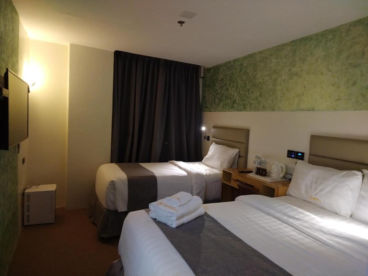 Sempre Premier Inn - Mactan Airport Hotel Lapu-Lapu City Buitenkant foto
