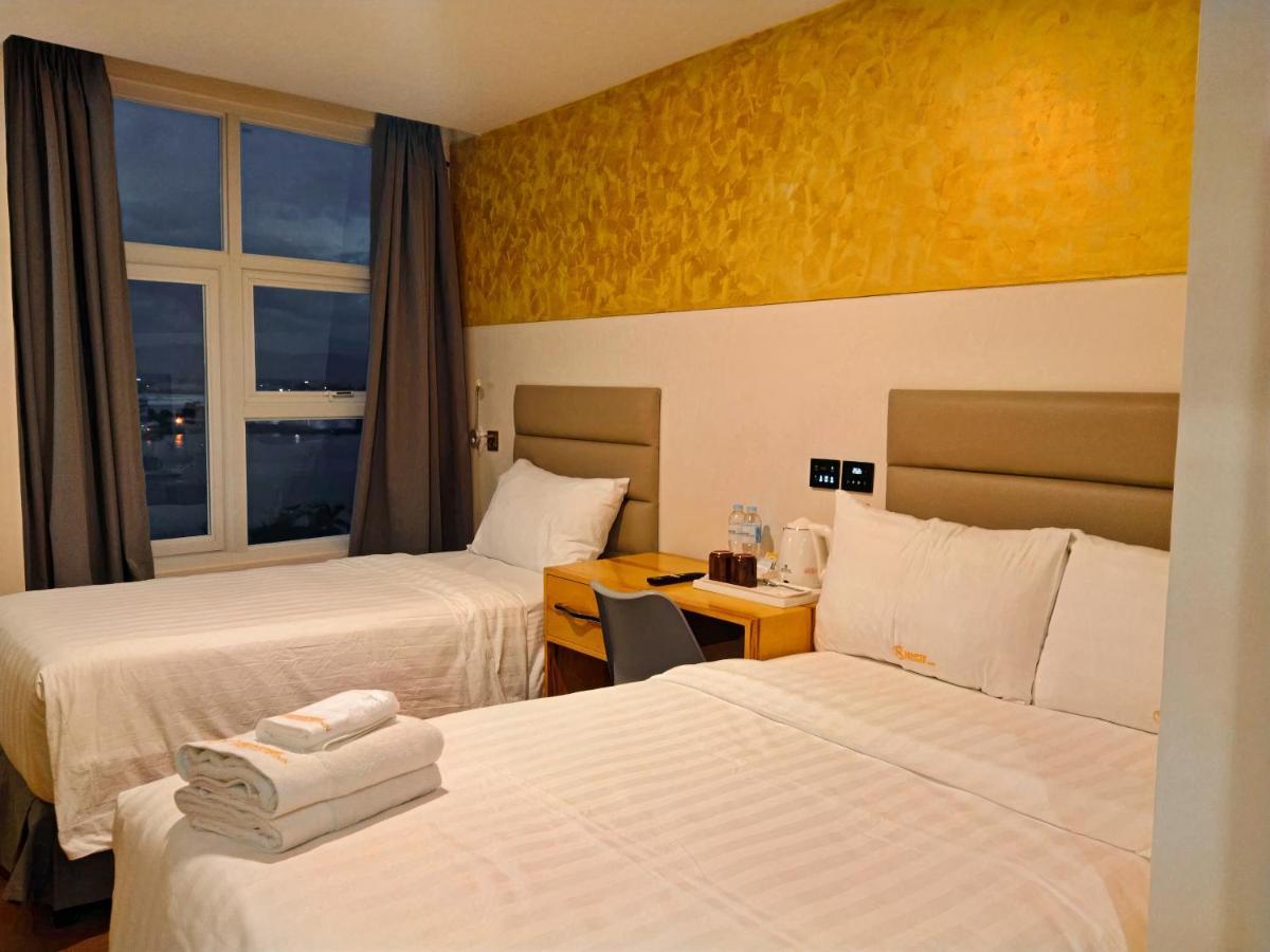 Sempre Premier Inn - Mactan Airport Hotel Lapu-Lapu City Buitenkant foto