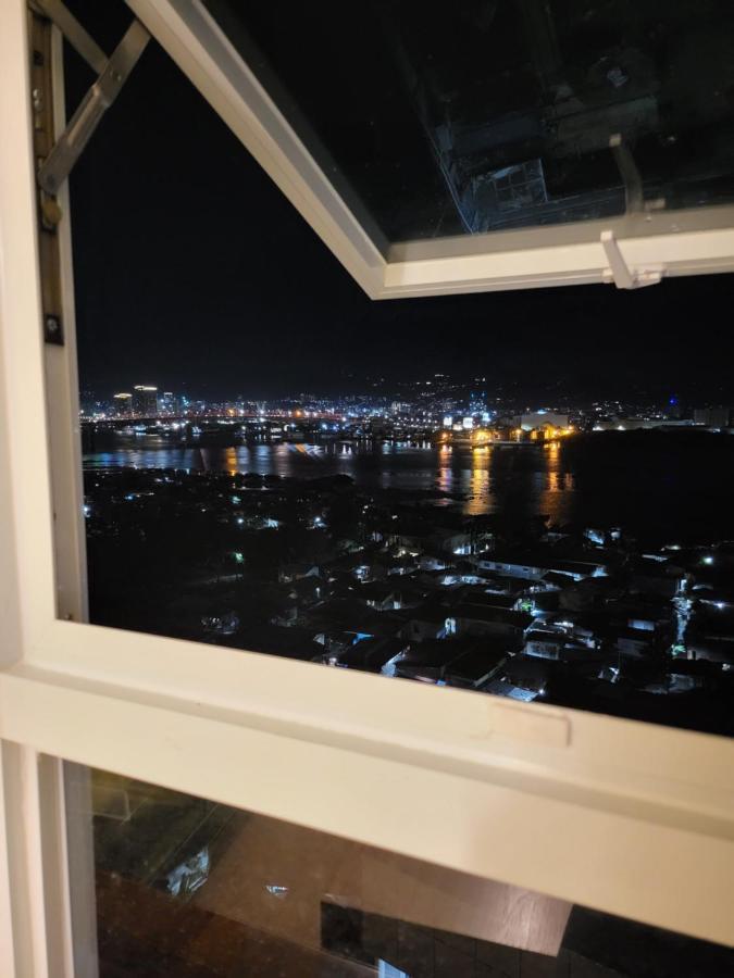 Sempre Premier Inn - Mactan Airport Hotel Lapu-Lapu City Buitenkant foto
